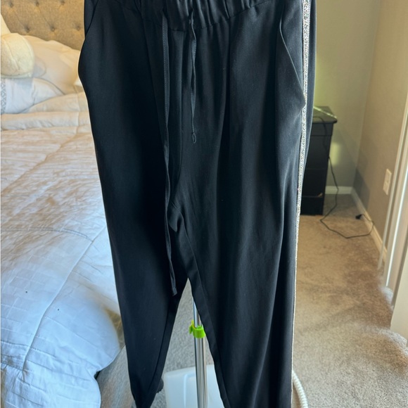 Black Zara joggers with crystals on the side - Picture 5 of 6